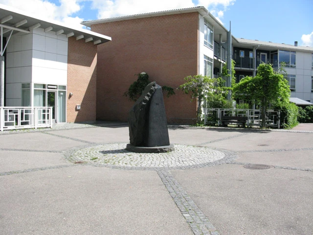 Broparkens skulpturgruppe 9