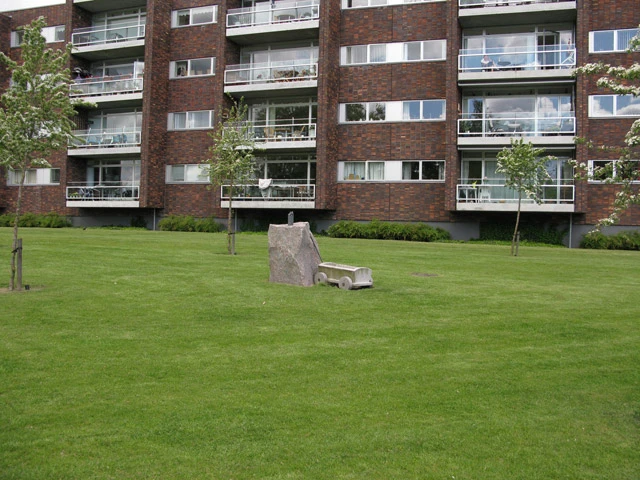 Broparkens skulpturgruppe 20