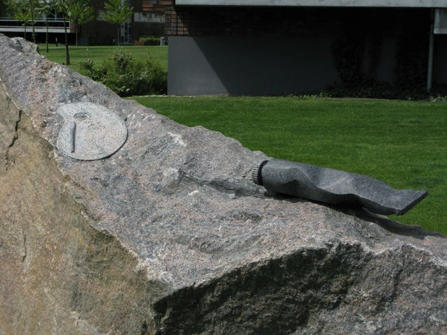 Broparkens skulpturgruppe 28