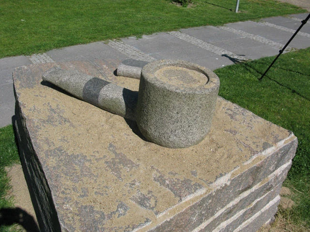 Broparkens skulpturgruppe 34