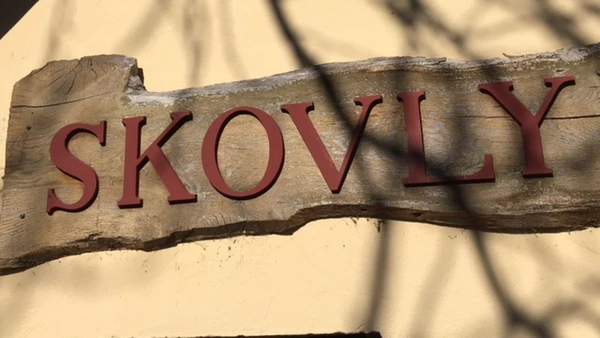 Skilt med Skovly